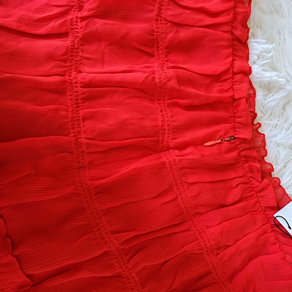 3/$20 - Red Chiffon High Waist Mini Skirt - Picture 7 of 8